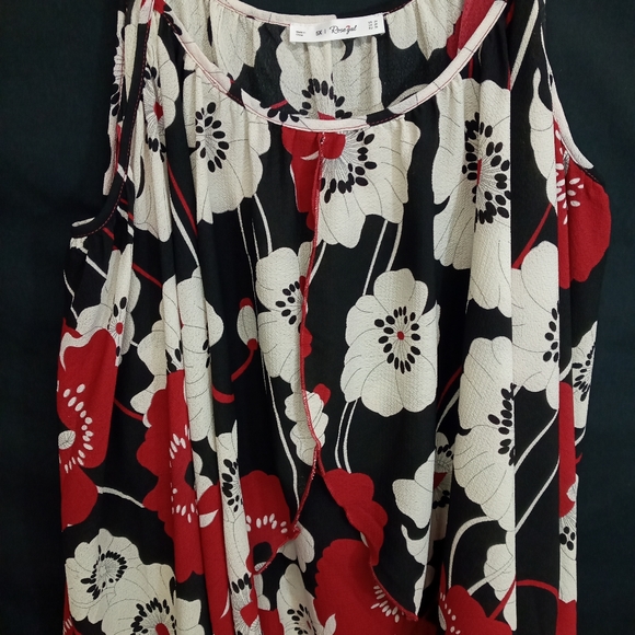 5X Beautiful front ruffled overlay drape Rose gal black red Floral cami Top - Picture 4 of 10